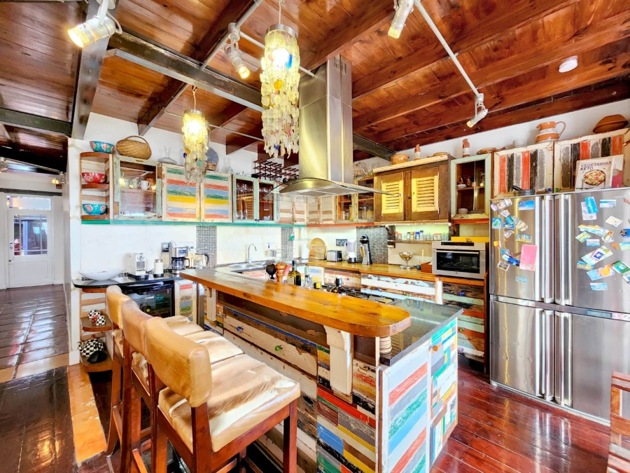 7 Bedroom Property for Sale in Sea Point Western Cape